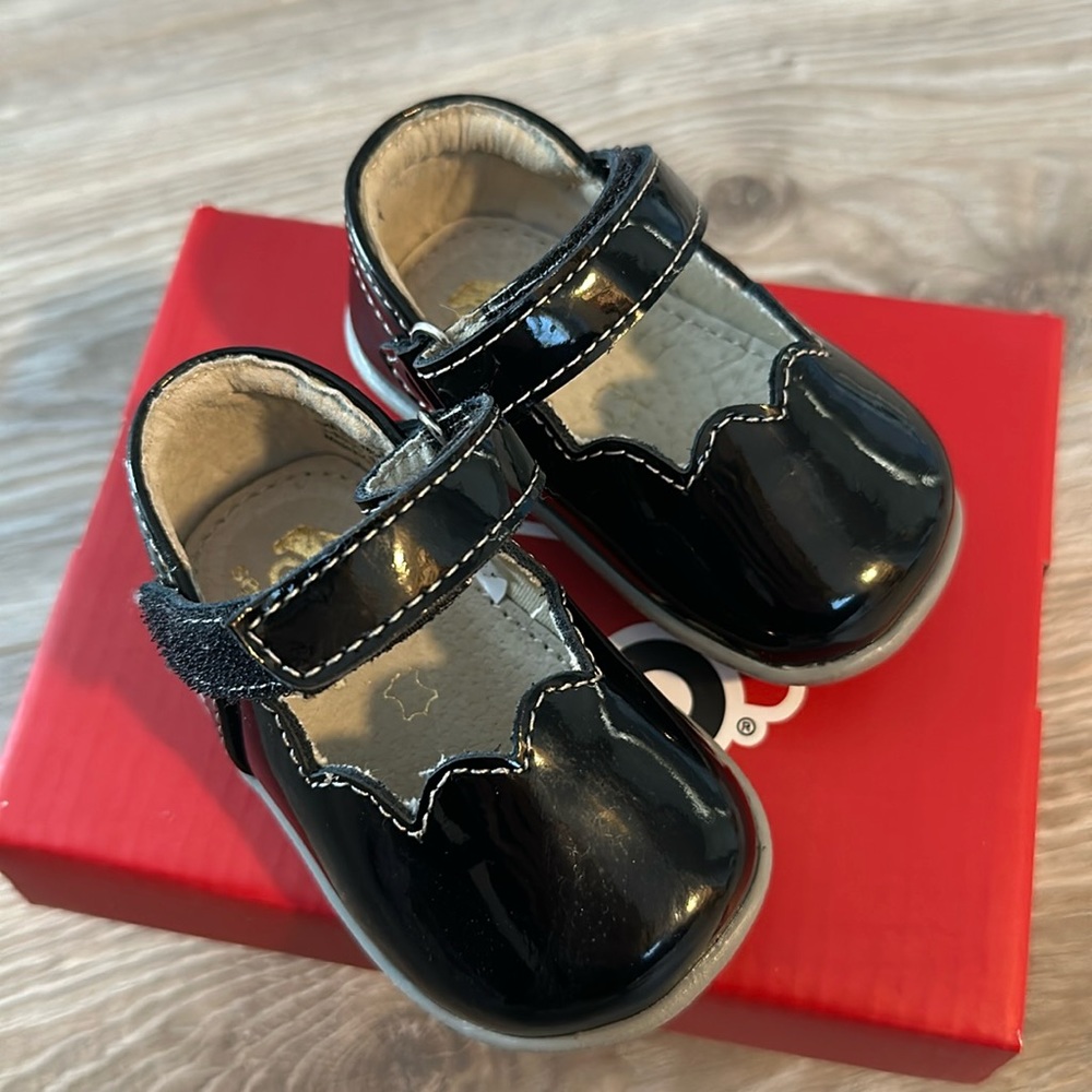 See kai run baby shoes (6-12months)